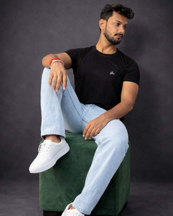 Men's Solid Black Sports T-Shirt